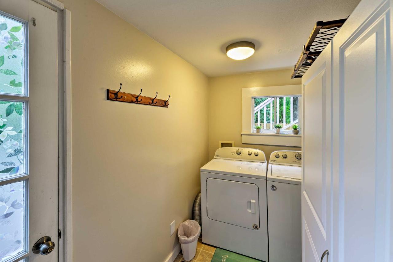 New Bern Home With Yard, Grill And Walkable Location Eksteriør billede